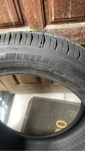 Vendo pneus novos! 