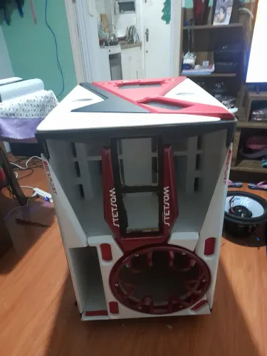 Projeto caixa Bob Esponja toda forrada com cor vinho quatro médio de 6 polegadas Eap e um
