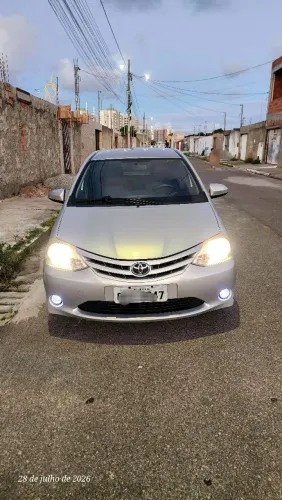 Toyota Etios XS 1.5 Flex 16V 5P Mec. 2016