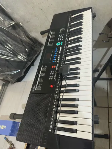 ? TECLADO SPRING NEW TC-161 - R$ 800