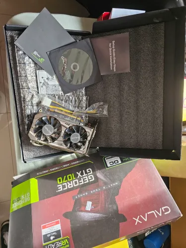 Placa de Vídeo GTX 1070 Galax - Bem conservada