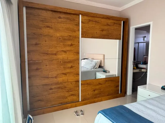 Guarda Roupa Casal