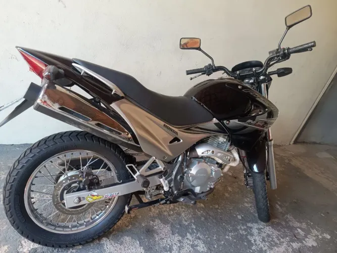 Falcon NX 4 Honda