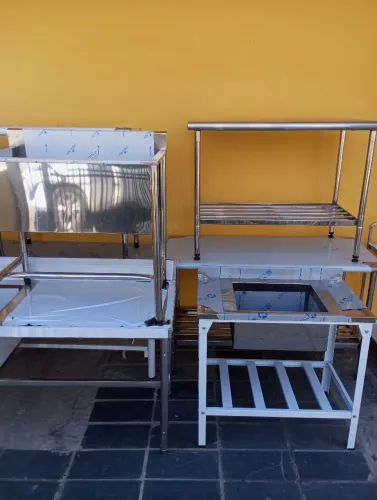 NZ. Móveis inox, mesa, pia, tanque diversos tamanhos 