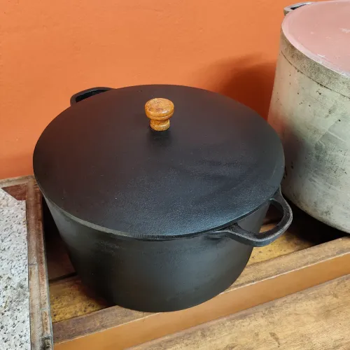 Panela de Ferro 0.6