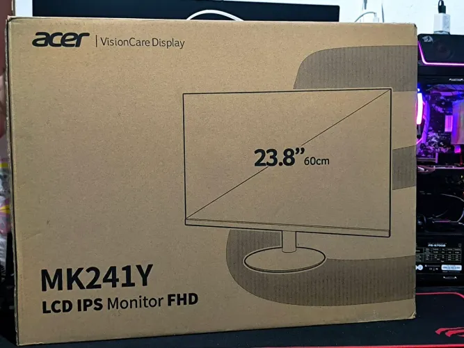 Monitor gamer 24 Acer 100hz com audio integrado