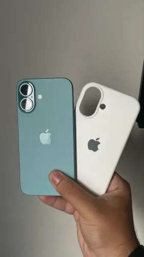iPhone 16 Teal 128gb
