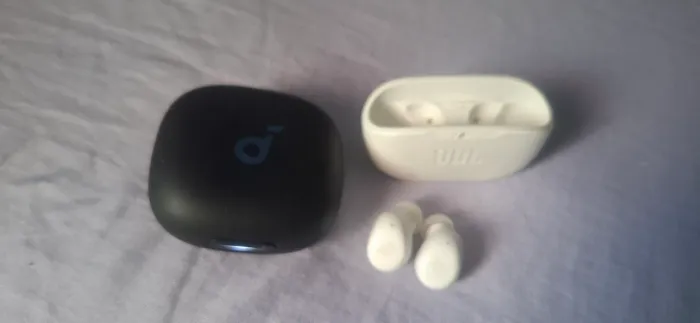 fone anker soundcore sport x20 Jbl wave dots