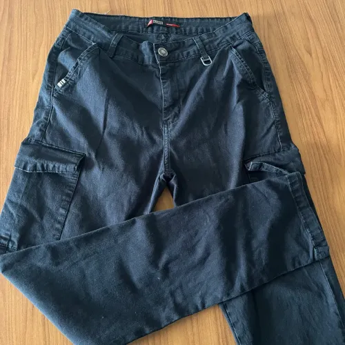 Calça jeans preta