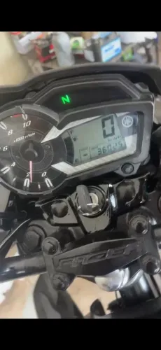 Fazer 150 moto
