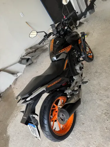 Twister 250cc 2023, Super conservada!