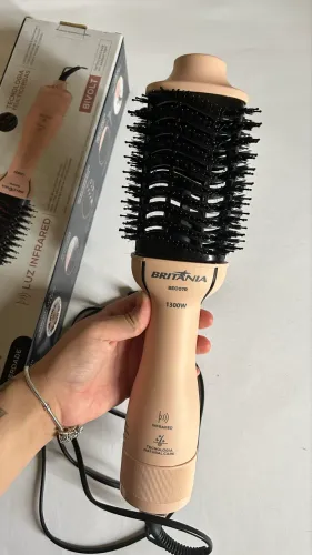 Escova secadora Britania Soft 4 em 1