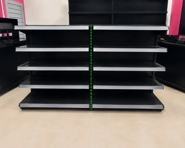 Gôndolas de Centro para Supermercado/Loja - 2 Unidades - Excelente Estado