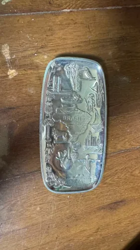 Pratinho Decorativo Vintage Brasil Aço Inox Relevo Souvenir Retrô