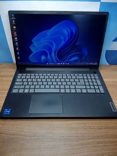 Notebook Core i5 11TH 8GB 240GB SSD