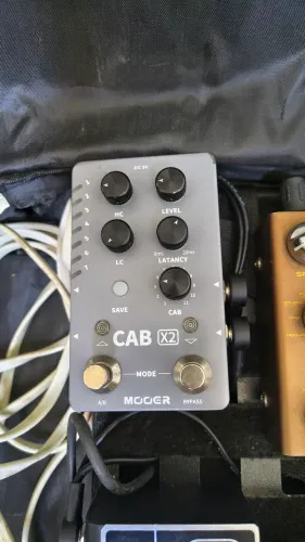Mooer Cab x2