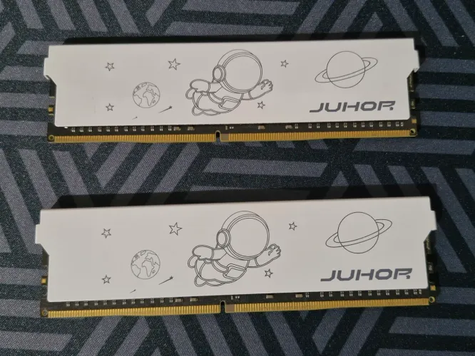 Memória RAM DDR4 JUHOR 16 (2x8GB) 3200MHz CL18