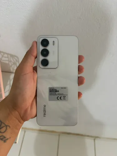Vendo realme c71 256 gigas