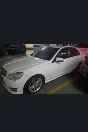 Sucata Mercedes c180