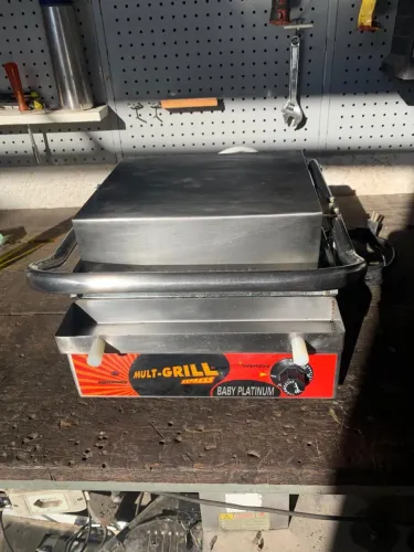 Chapa Grill Industrial - Estado de nova.