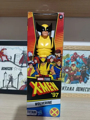 Volverine 30 cm original marca Hasbro