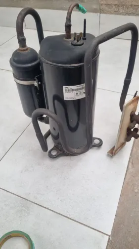 Compressor  ar 30000btus gás r22