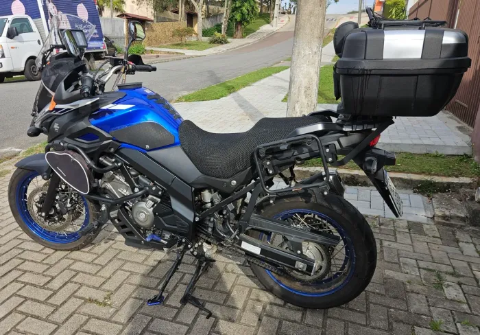Suzuki DL650 V-Strom XT 23/24 4000km