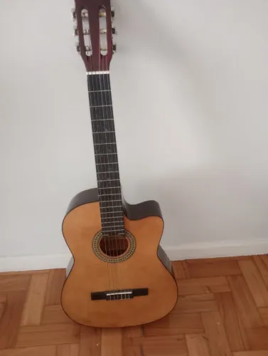 Violão elétrico Madrid G-02CE