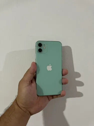 iPhone 11 - Bateria 85%