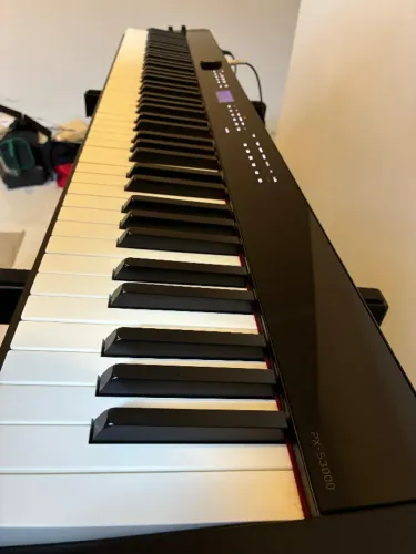 Piano digital Casio Privia PX S3000