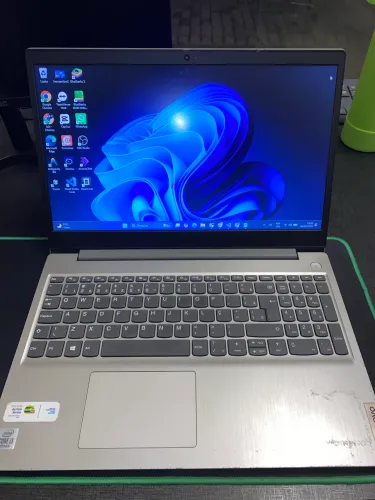 Notebook Lenovo Ideapad 3, i3, 12g RAM SSD + HD 1T
