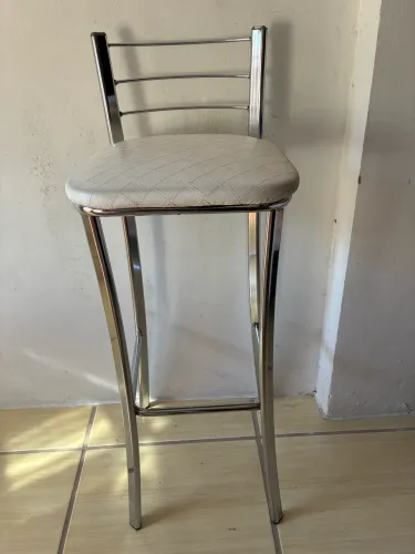 Banqueta de aproximação ou bar