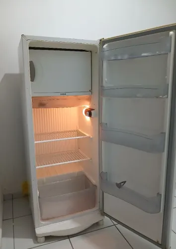 GELADEIRA CONSUL 240L