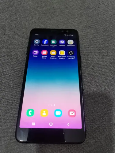 Celular Samsung a8 64 gb