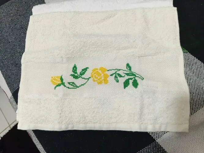 Ponto cruz bordados