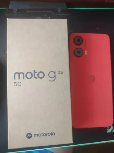 Moto g35 5g 256gb com caixa. Pouco uso