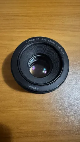 Lente 50 mm Canon f1.8 STM