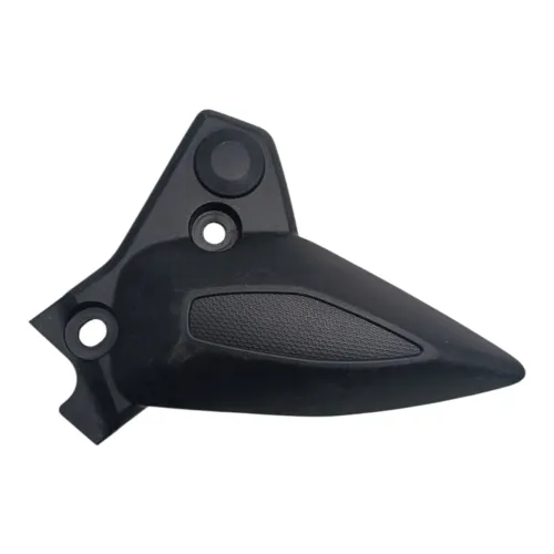 Acabamento Protetor Estribo Esquerdo Yamaha FAZER 150 2024 2022