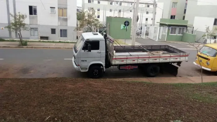 Vendo caminhão ? VW 6.80