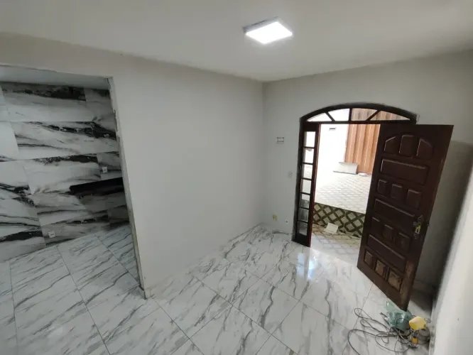 Imóvel para com 2 quartos em Belo Vale - Santa Luzia - MG