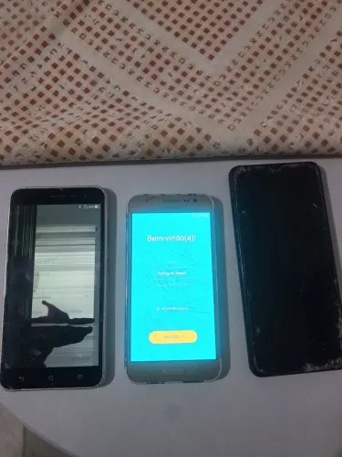 Vendo 3 celulares com Defeito- Ótimo para Consertos ou Retiradas de peças