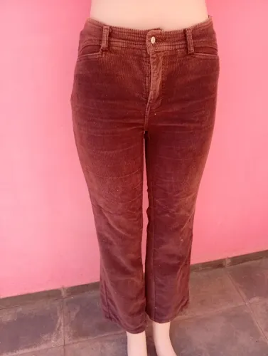 Calça veludo