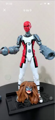 Marvel legends sentinela omega