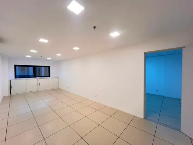 CEO Corporate | 72 m² | 2 Salas Integradas | Alto Padrão Corporativo | Venda ou Locação