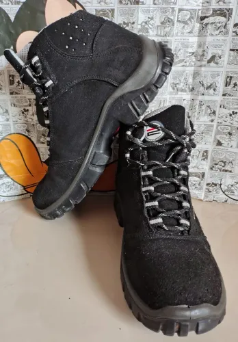 Bota masculina