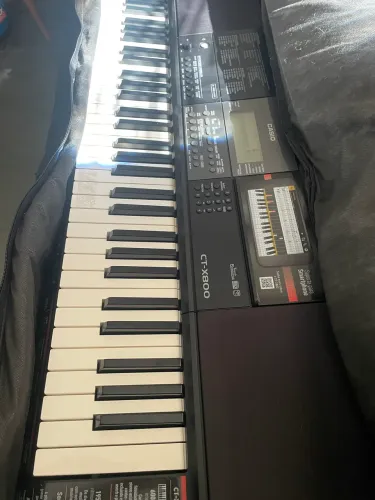 Teclado Casio CT-X800