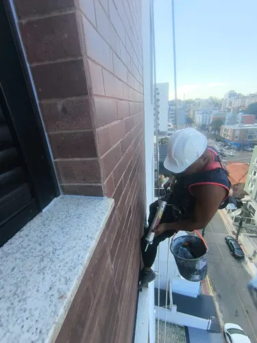 Trabalho em altura Jurerê ( empreitada)