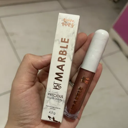 BT Marble Gloss Labial Precious - Bruna Tavares