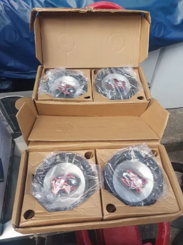 Vende-se Alto-falantes de 6" Bravox. Valor 100,00 cada par.