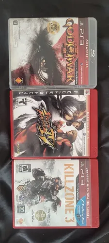 Kit greatest hits, God of War 3, streetfight 4 e Killzone 3